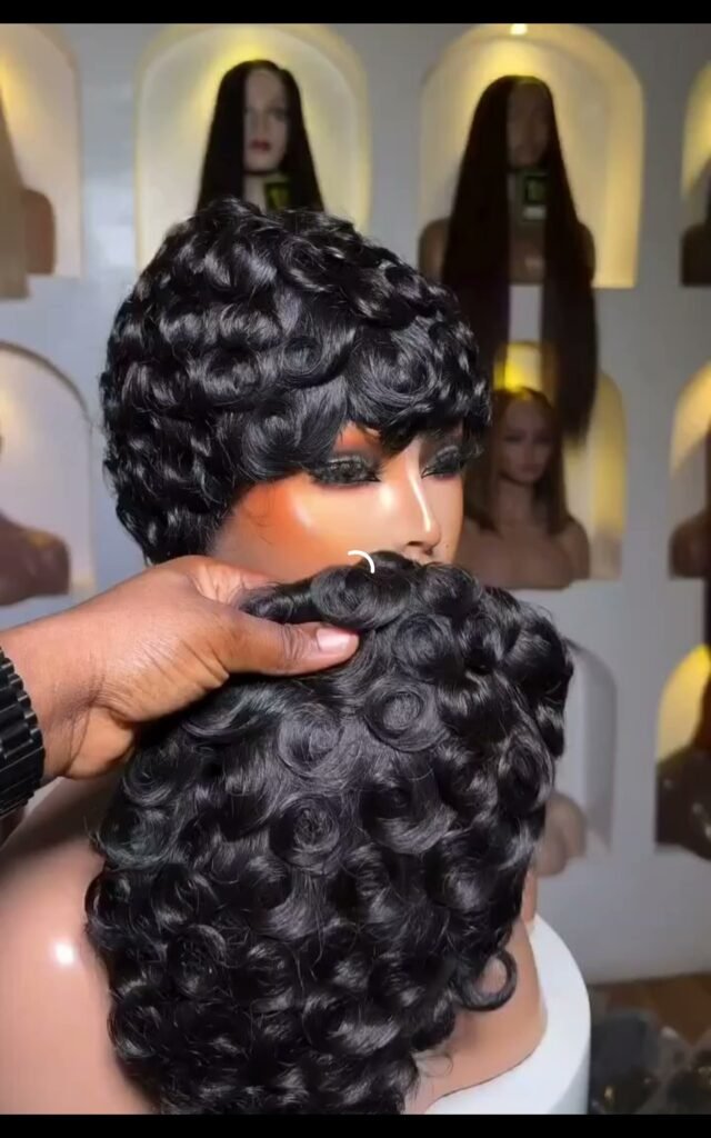 💯 human hair wig chi plus free gift